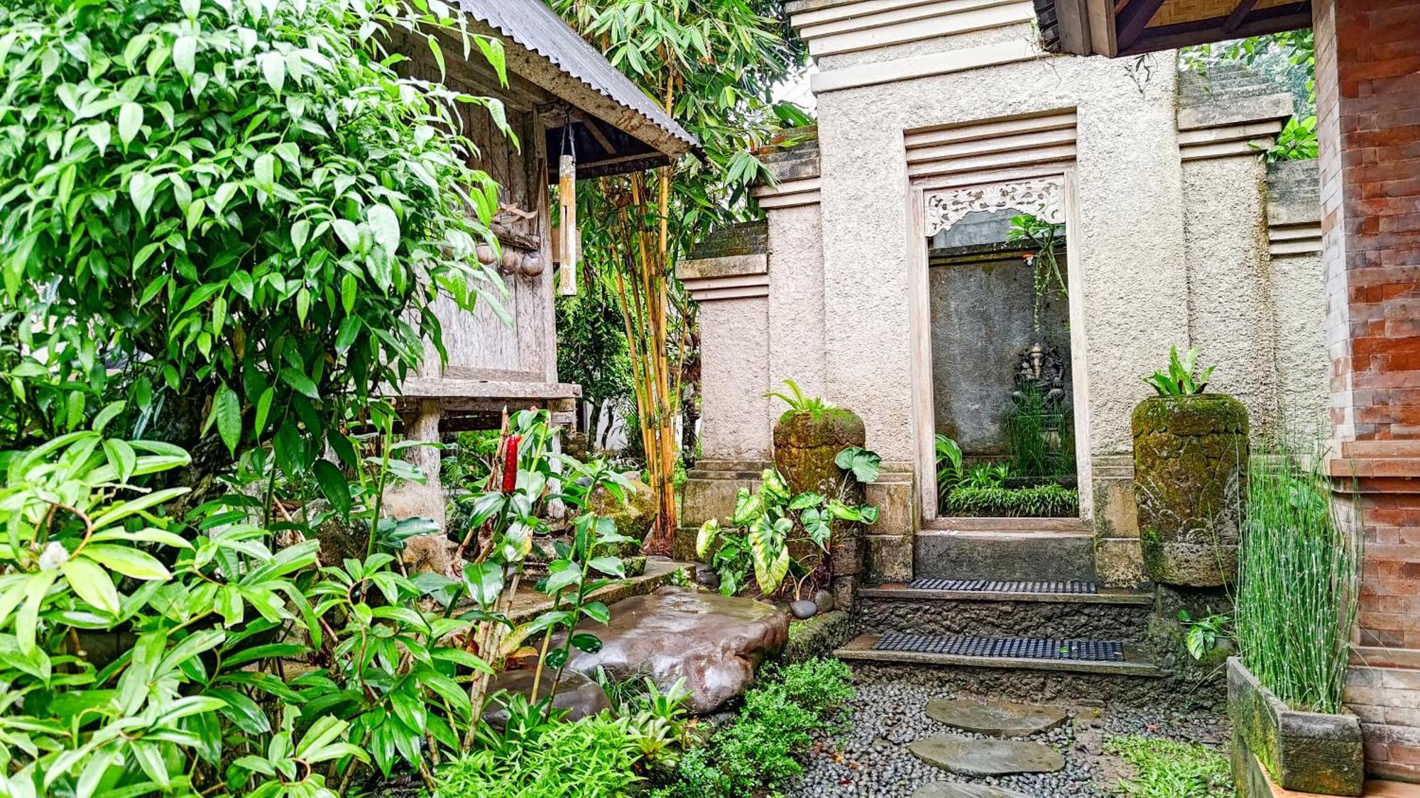Apartmán Tangkas House Tampaksiring Pokoj fotografie